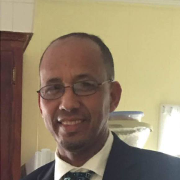 Meet your Posher, Féfé - Picture 1 of 1